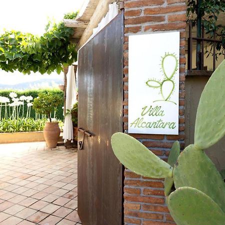 Villa Alcantara Di Charme Graniti Εξωτερικό φωτογραφία