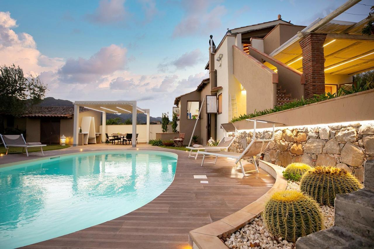 Villa Alcantara Di Charme Graniti Εξωτερικό φωτογραφία