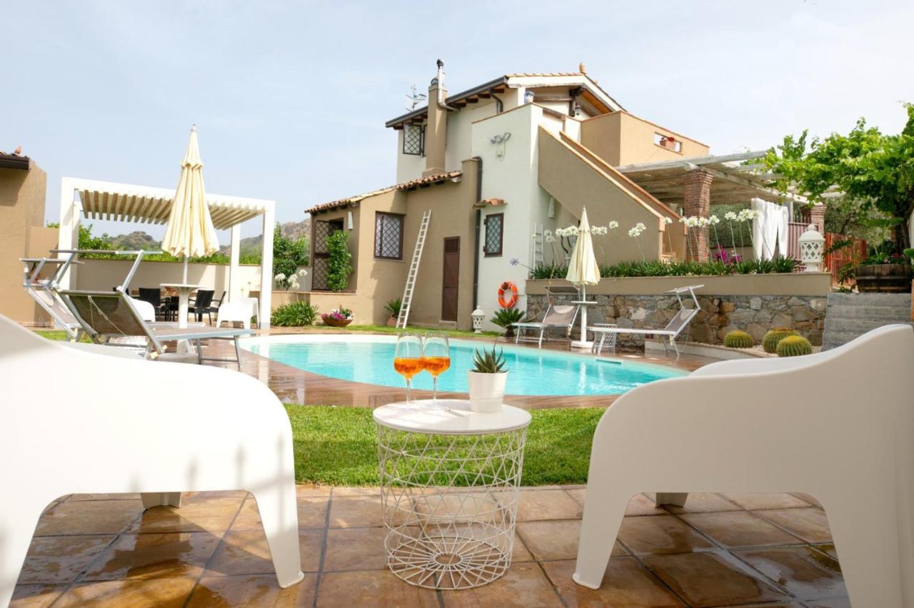Villa Alcantara Di Charme Graniti Εξωτερικό φωτογραφία